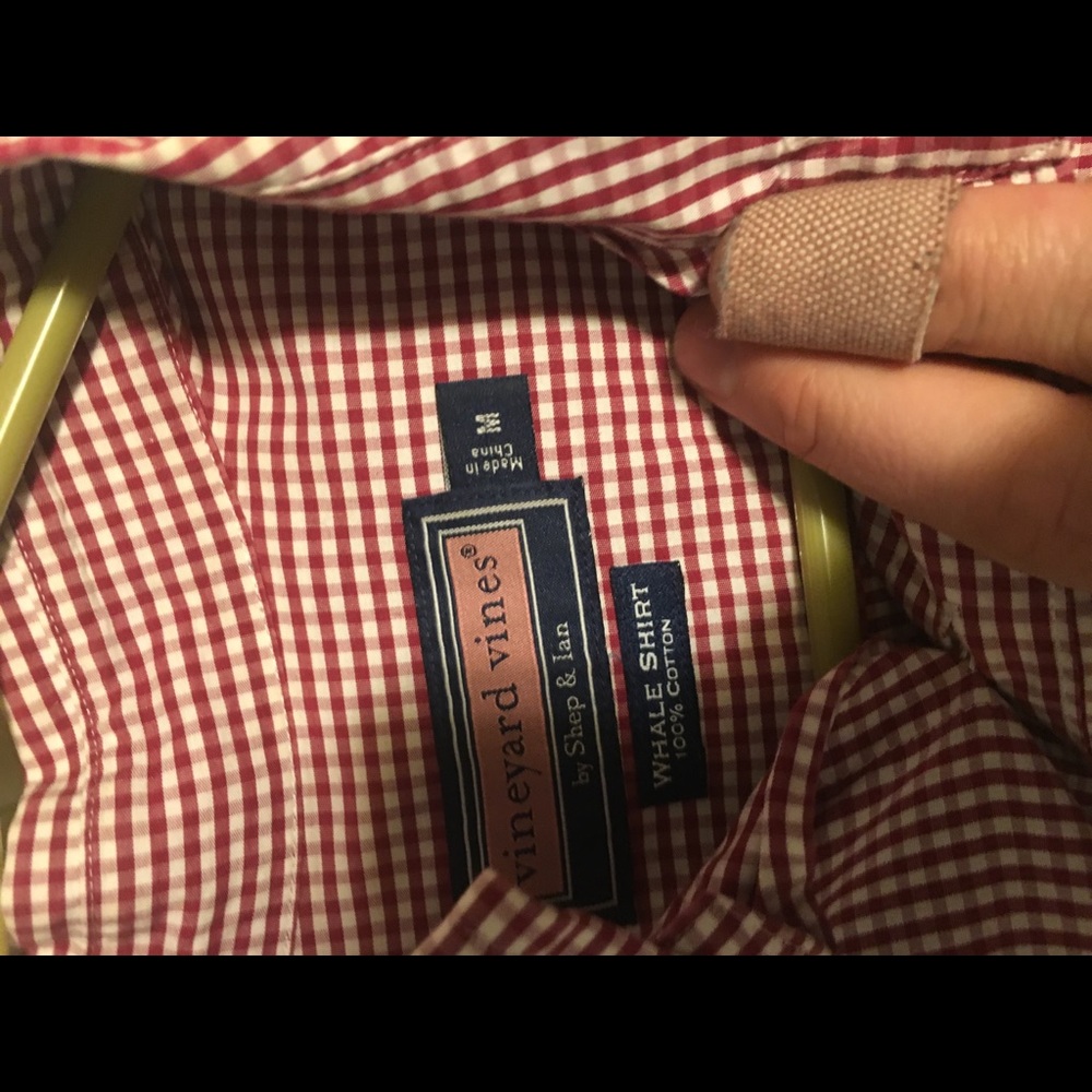 Vineyard Vines Button Down Medium Great Shape - image 2